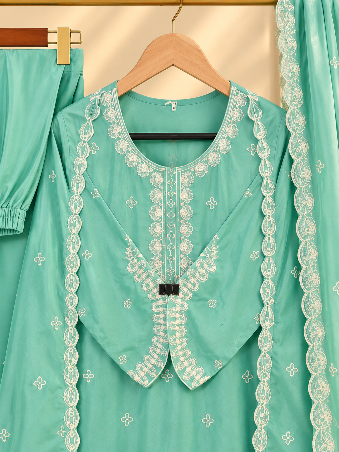 PT05 – Mint Green Embroidered Party Wear Set